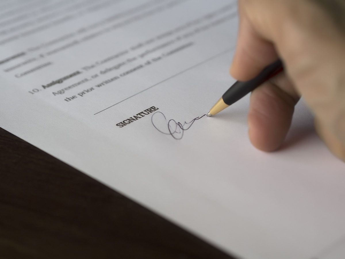 One document that the bank and the customs office can both read